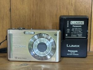 愛品館市原店で買取したPanasonic　LUMIX DMC-FS25　デジタルカメラ